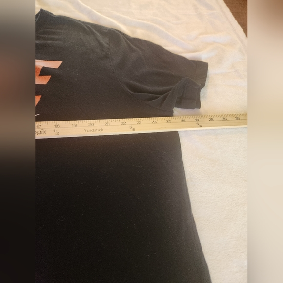 The Nike Tee Men's Black Dri-Fit  T-Shirt Size XXL - Picture 7 of 9